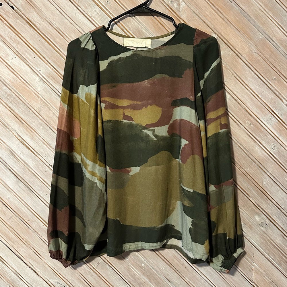 Pan Earthy Camo Water Colour Print Long Sleeve Blouse Olive Multi Flowing